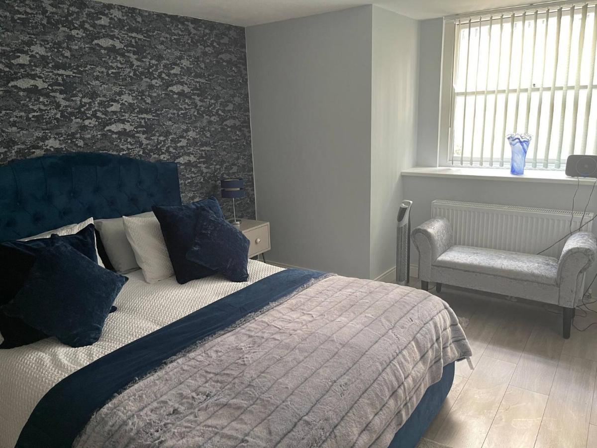Entire 2 Bed Flat With Garden, Located Near Beach Appartement Hove Buitenkant foto